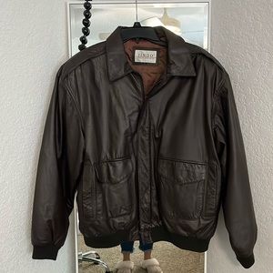 Men’s dark brown leather jacket